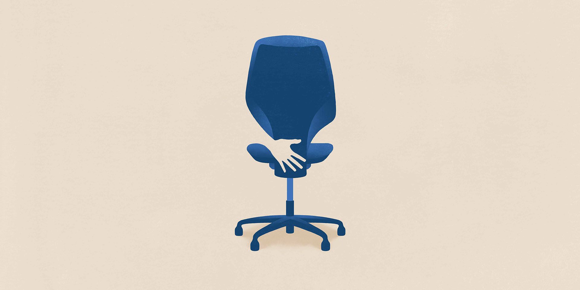 Sexuelle Belästigung am Arbeitsplatz wird durch eine Hand symbolisiert, die einen Bürostuhl anfasst.